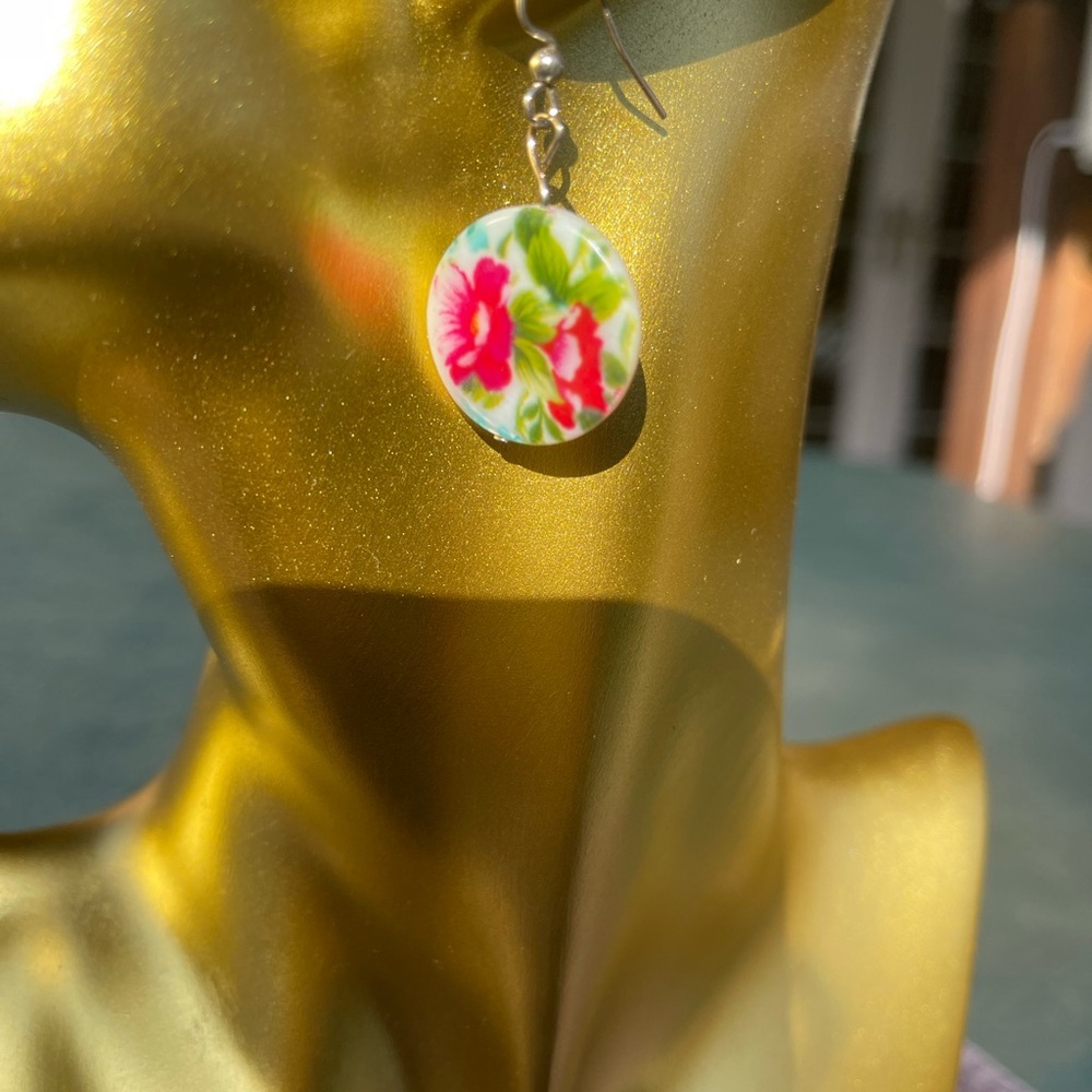 Floral Earrings in Green and Pink